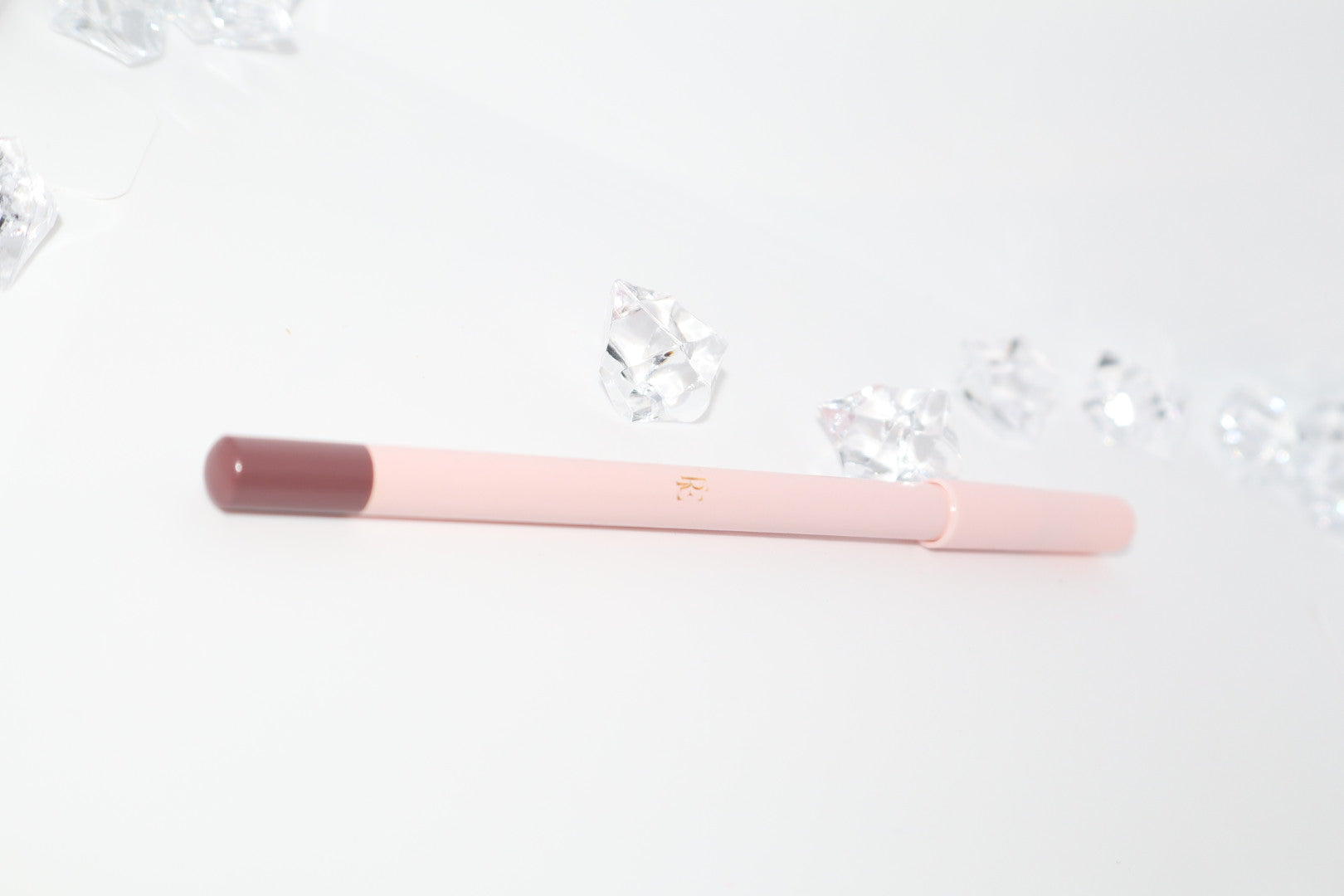 Lip liner