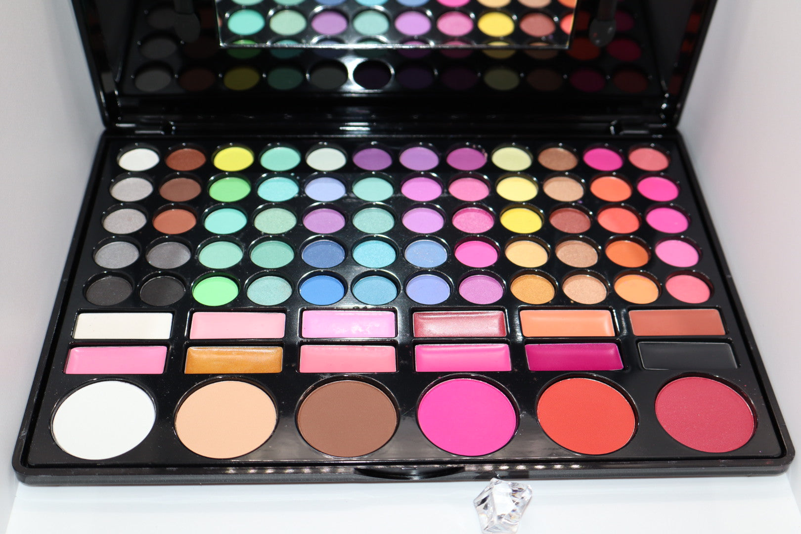 Queen Sxxt Eyeshadow Palette