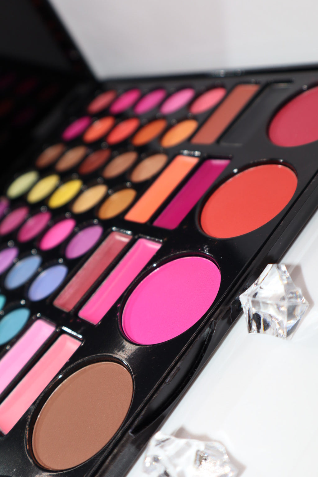 Queen Sxxt Eyeshadow Palette