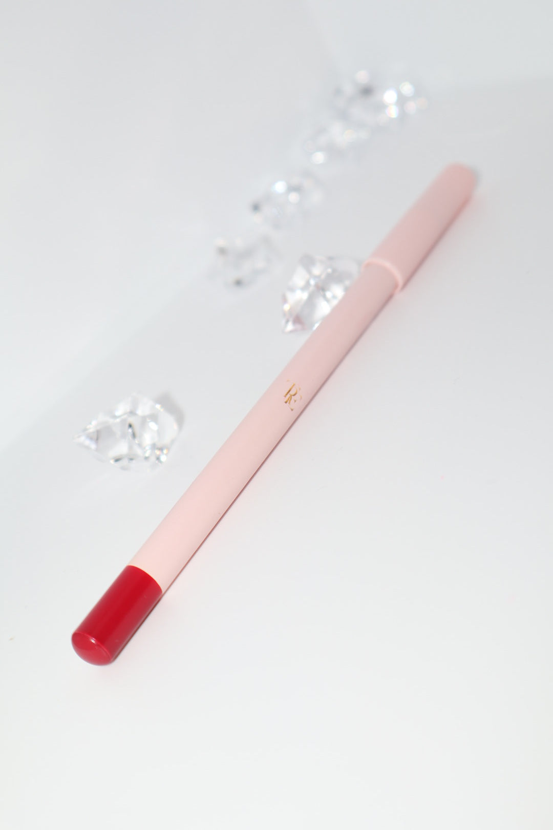 Lip liner